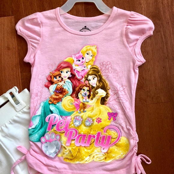 Princess Pet Party Outfit - Picture 2 of 3